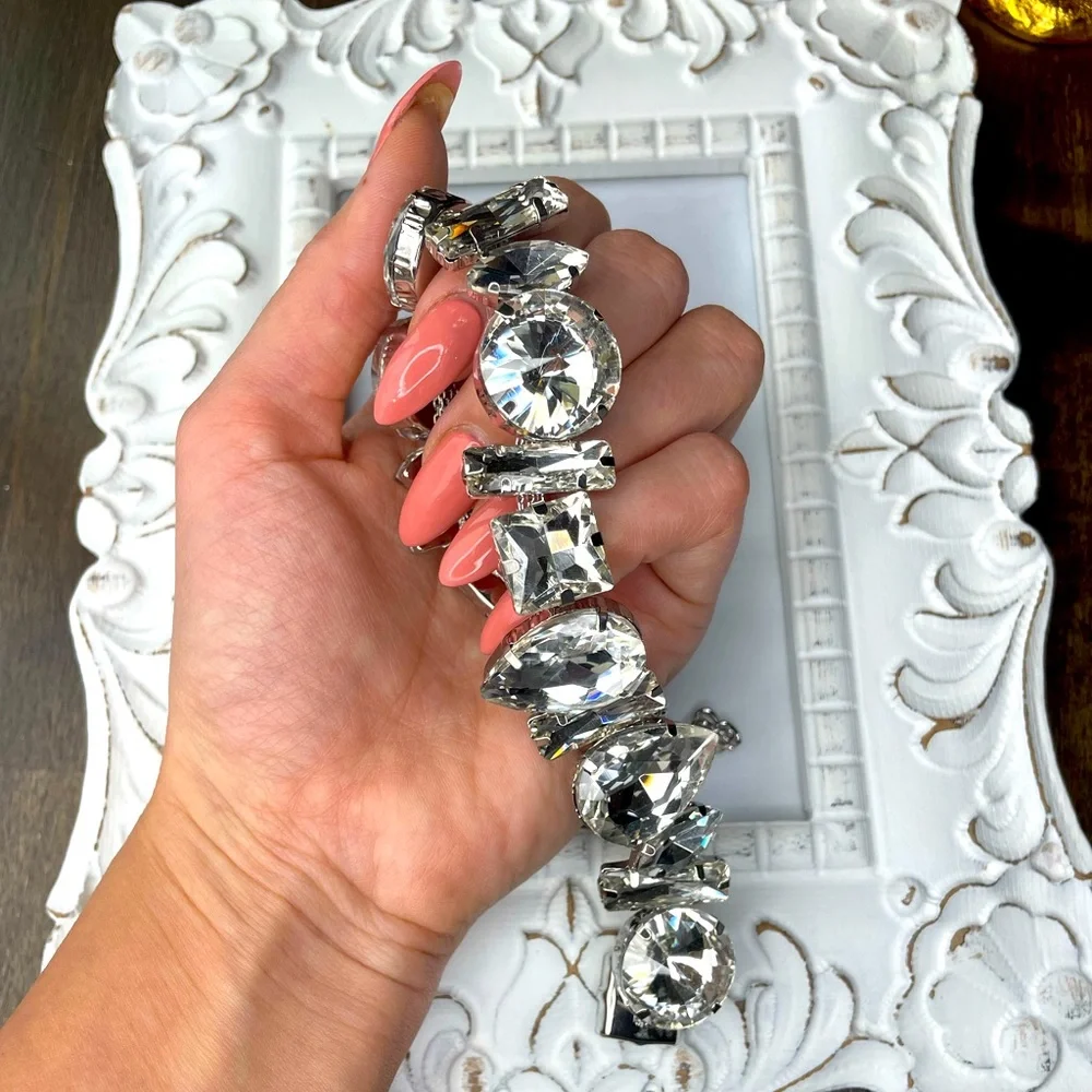 New! Zara’s Stones Chocker Necklace